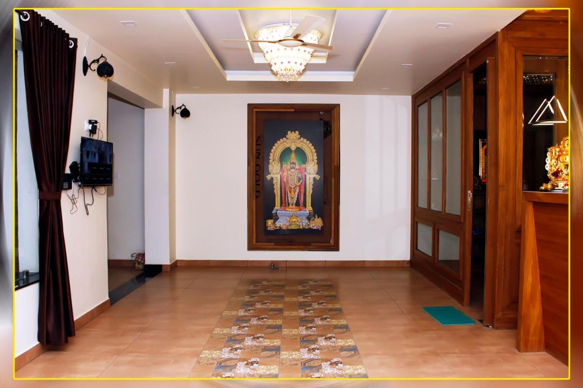 פאלני Sree Ganesh Inn מראה חיצוני תמונה