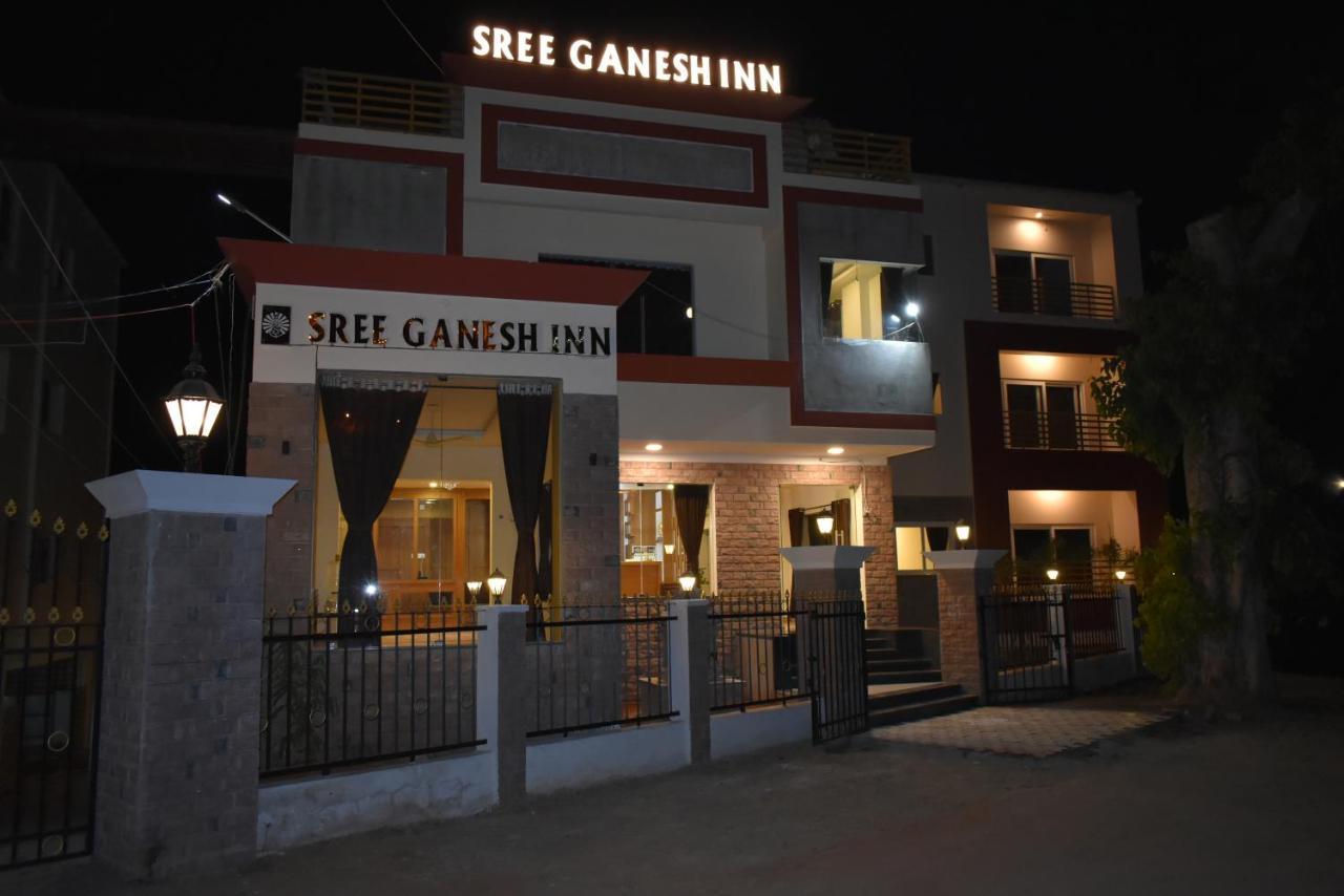 פאלני Sree Ganesh Inn מראה חיצוני תמונה